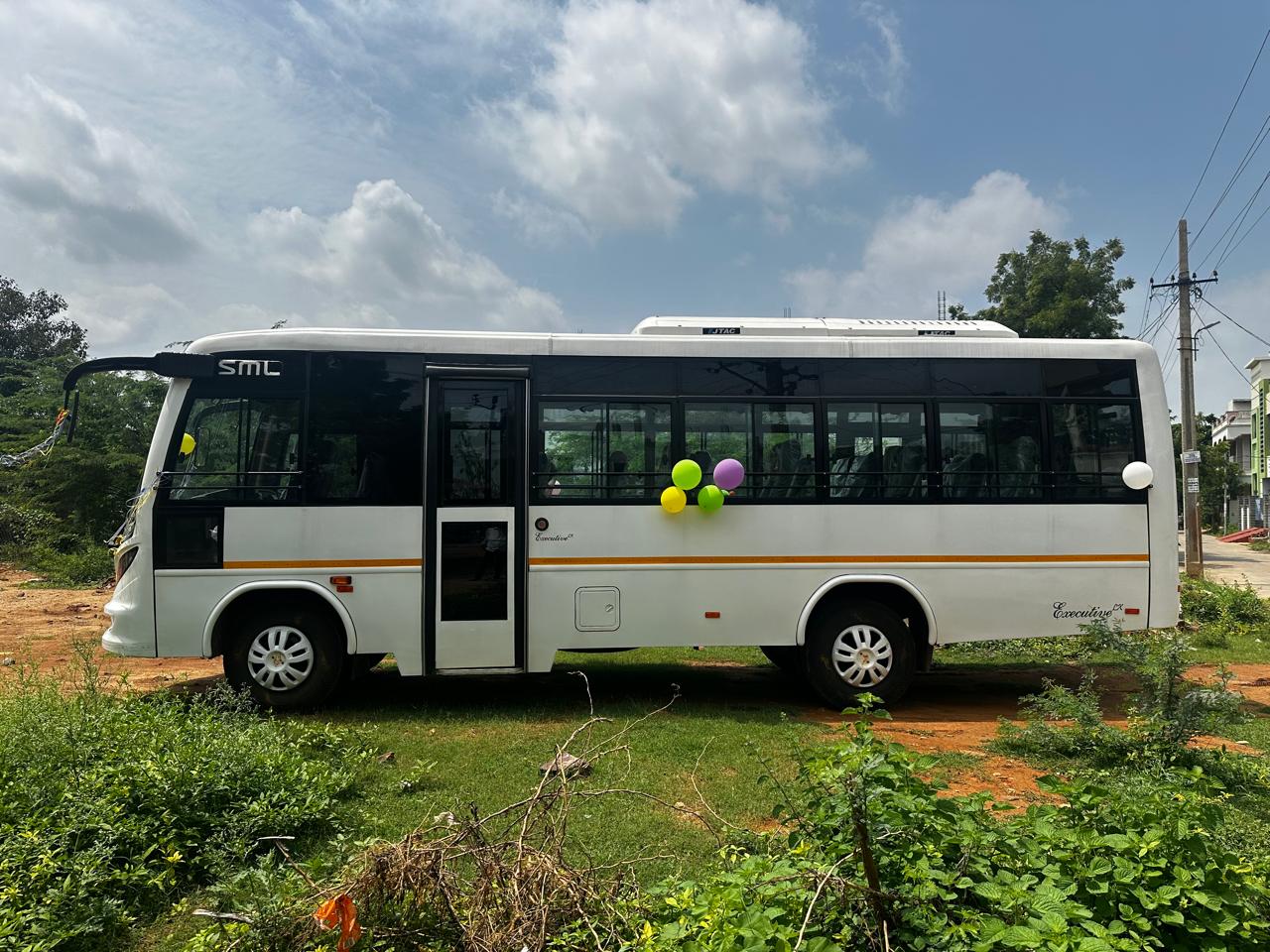 22 Seater AC Minibus